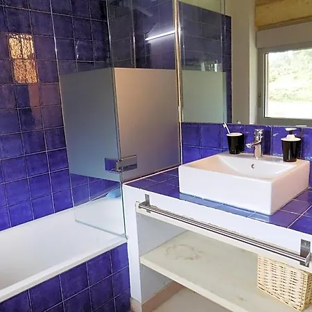 Bed & Breakfast Casa De Babel Cudillero
